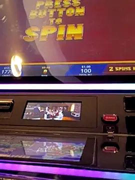 prettyboi6992 online show from March 23, 4:00 pm