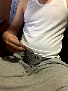 Snapshot of dedooelgrande chatting on November 3, 7:53 am dedooelgrande online show from November 3, 7:53 am