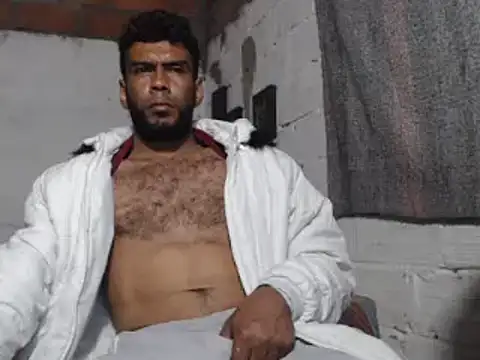 Snapshot of erik_alexander chatting on December 24, 6:33 am erik alexander online show from December 24, 6:33 am