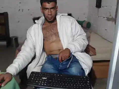 Snapshot of erik_alexander chatting on February 8, 12:28 pm erik alexander online show from February 8, 12:28 pm