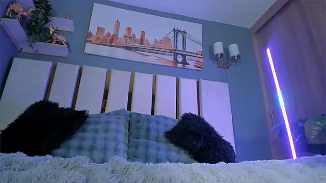 Bambi gurl online show from February 24, 1:36 am