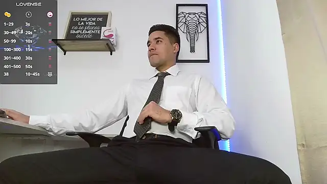 Thonydupont online show from December 2, 11:29 pm