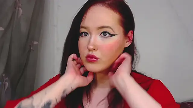 Snapshot of IrinaArt chatting on January 1, 11:29 pm IrinaArt online show from January 1, 11:29 pm