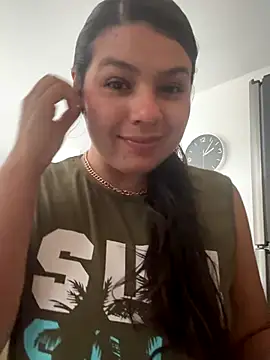 Snapshot of miaa_daniels chatting on November 30, 7:07 pm miaa daniels online show from November 30, 7:07 pm