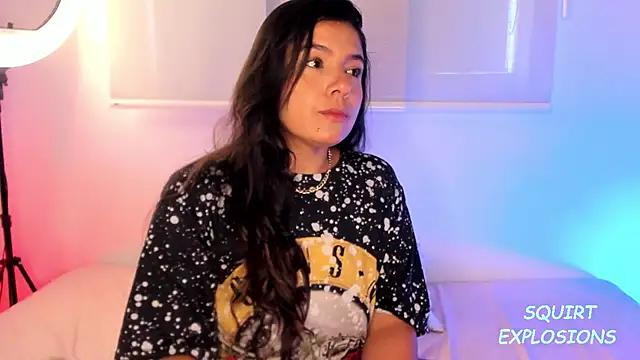 Snapshot of miaa_daniels chatting on December 4, 1:31 pm miaa daniels online show from December 4, 1:31 pm