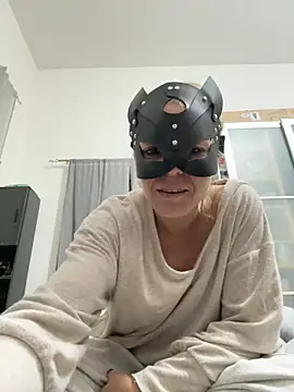 LadyScarlett-xk online show from December 29, 8:04 pm