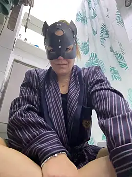 LadyScarlett-xk online show from January 20, 8:19 am