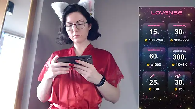 Snapshot of vaders_daughter chatting on February 13, 2:31 pm vaders daughter online show from February 13, 2:31 pm