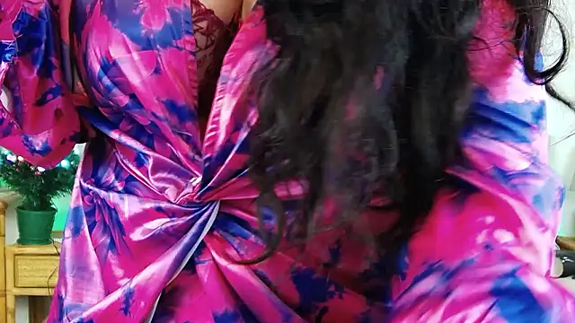 EllenGrace online show from December 24, 2:10 am