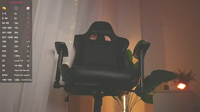 BellaGiaxx online show from January 8, 6:20 pm