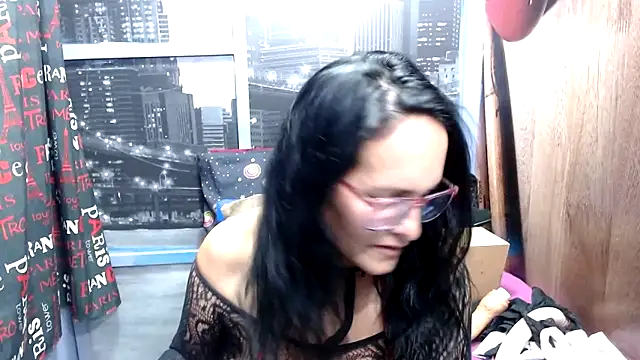 Snapshot of Nastylatinaxxx chatting on December 20, 11:37 pm Nastylatinaxxx online show from December 20, 11:37 pm