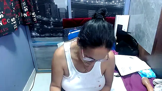Snapshot of Nastylatinaxxx chatting on February 11, 1:41 am Nastylatinaxxx online show from February 11, 1:41 am