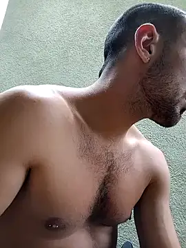 sebasxx97 online show from February 5, 4:25 pm