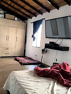 RachellGraham online show from March 10, 4:25 pm