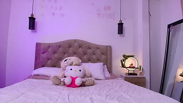 Snapshot of AnnieNasty chatting on March 20, 1:04 pm AnnieNasty online show from March 20, 1:04 pm