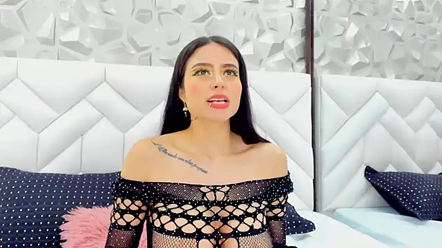 Snapshot of AnnieNasty chatting on October 14, 1:45 pm AnnieNasty online show from October 14, 1:45 pm