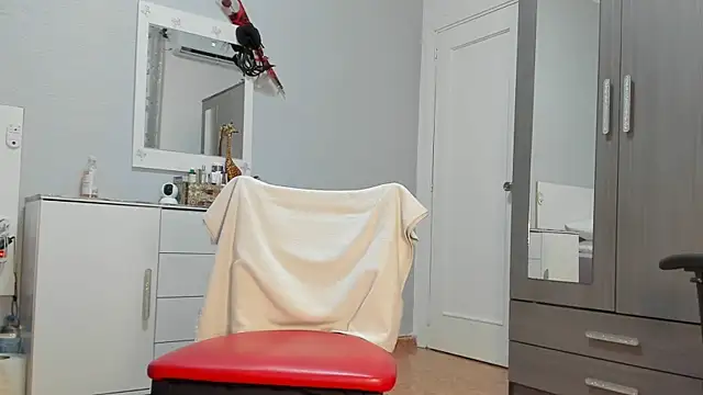 anisialuna  online show from February 19, 10:12 am