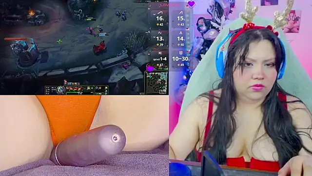 Snapshot of crystal7u7 chatting on December 1, 8:25 pm crystal7u7 online show from December 1, 8:25 pm