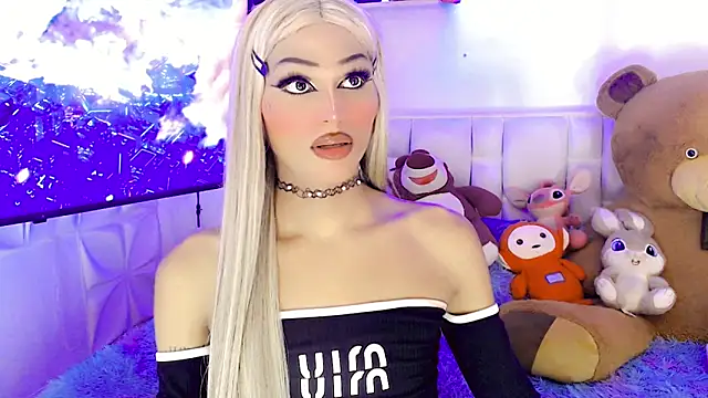 Snapshot of amal_baddell chatting on March 5, 8:21 am amal baddell online show from March 5, 8:21 am