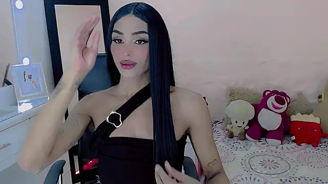 Snapshot of amal_baddell chatting on October 15, 3:28 am amal baddell online show from October 15, 3:28 am