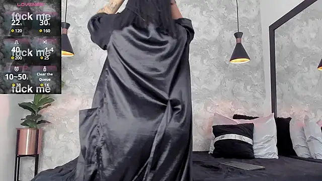 Snapshot of alina_stark chatting on February 19, 11:04 pm alina stark online show from February 19, 11:04 pm