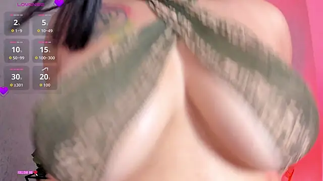 Snapshot of alina_stark chatting on October 28, 8:22 pm alina stark online show from October 28, 8:22 pm