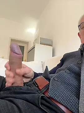 Frank22xx online show from March 3, 12:55 pm