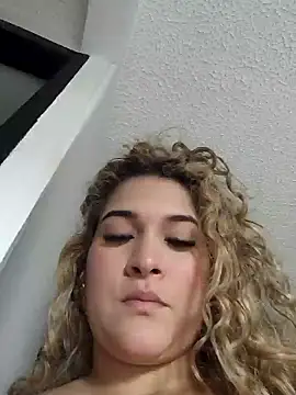 Sara smiiith211 online show from January 11, 4:56 pm