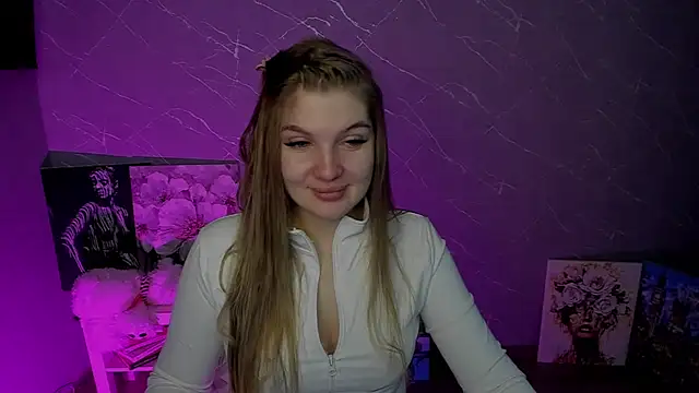 lily williamss online show from May 16, 12:07 am