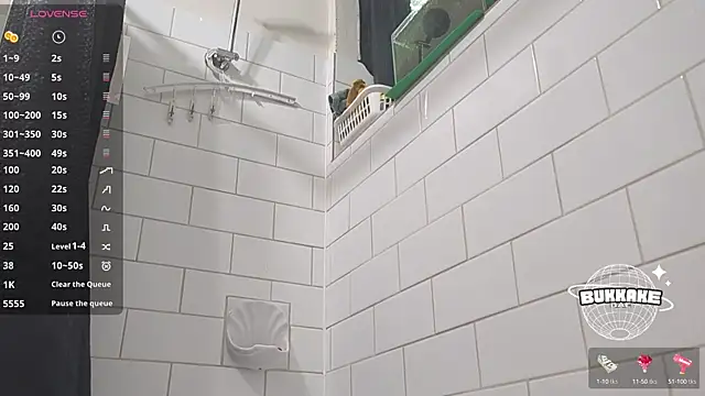 Snapshot of bukkakebae1 chatting on March 11, 12:44 am bukkakebae1 online show from March 11, 12:44 am