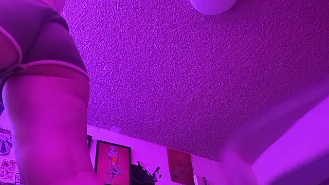 Snapshot of bukkakebae1 chatting on November 26, 12:22 am bukkakebae1 online show from November 26, 12:22 am