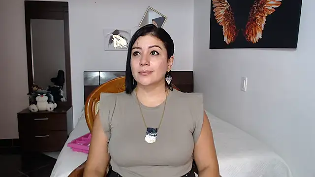 EmilyPeytonn online show from March 11, 3:12 pm