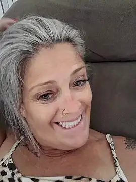 Snapshot of marcialoira chatting on January 27, 4:01 pm marcialoira online show from January 27, 4:01 pm