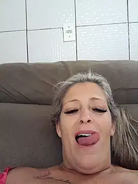 Snapshot of marcialoira chatting on February 3, 1:19 pm marcialoira online show from February 3, 1:19 pm
