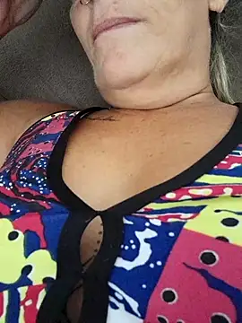 Snapshot of marcialoira chatting on February 19, 2:23 pm marcialoira online show from February 19, 2:23 pm