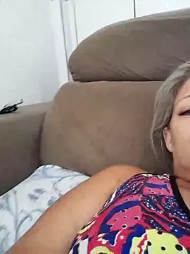 Snapshot of marcialoira chatting on March 3, 3:09 pm marcialoira online show from March 3, 3:09 pm