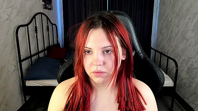 Stacy Luv online show from March 22, 7:15 am