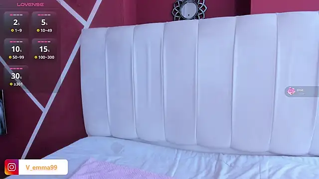  Emma Valka online show from December 12, 8:10 pm