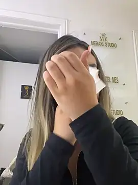  Emma Valka online show from February 1, 9:29 pm