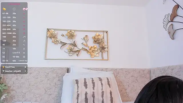 miahkumar online show from February 22, 6:52 pm