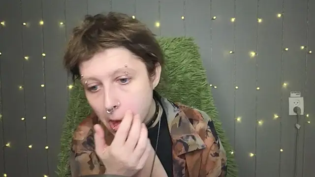 Snapshot of kortny_yo chatting on March 21, 5:12 pm kortny yo online show from March 21, 5:12 pm