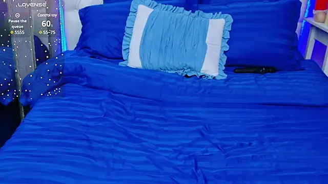 Snapshot of Damn_Bae_ chatting on January 3, 7:27 am Damn Bae online show from January 3, 7:27 am