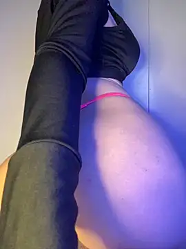 Beca-Kevin online show from November 15, 6:48 pm