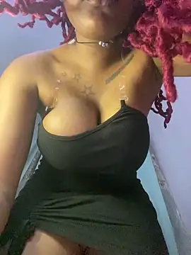 Cherrytowild online show from March 10, 7:29 pm