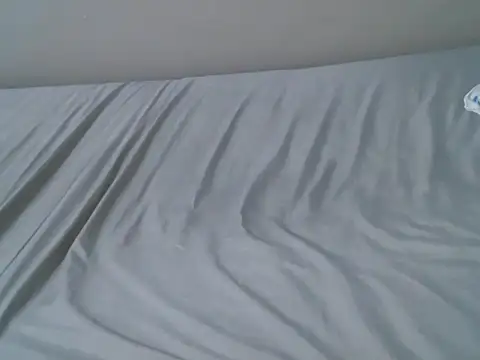 femaqueen online show from December 22, 8:11 am