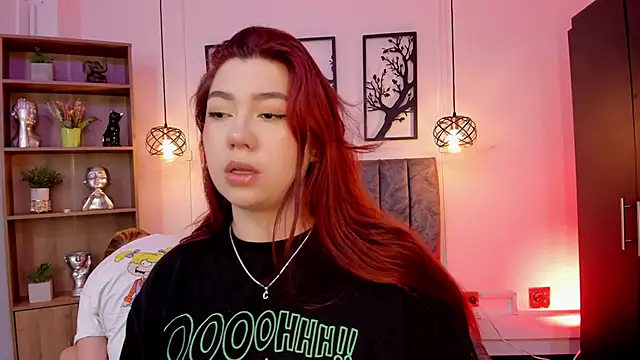 Snapshot of Andy_and_emma chatting on January 15, 12:36 pm Andy and emma online show from January 15, 12:36 pm