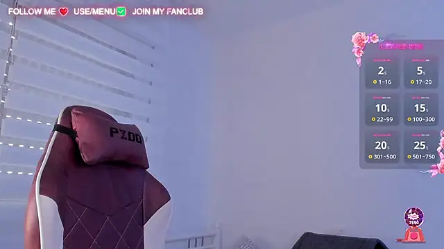 Snapshot of Domina_Deivis chatting on March 5, 9:38 am Domina Deivis online show from March 5, 9:38 am