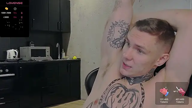 Snapshot of Lechery_boy chatting on December 10, 9:22 pm Lechery boy online show from December 10, 9:22 pm