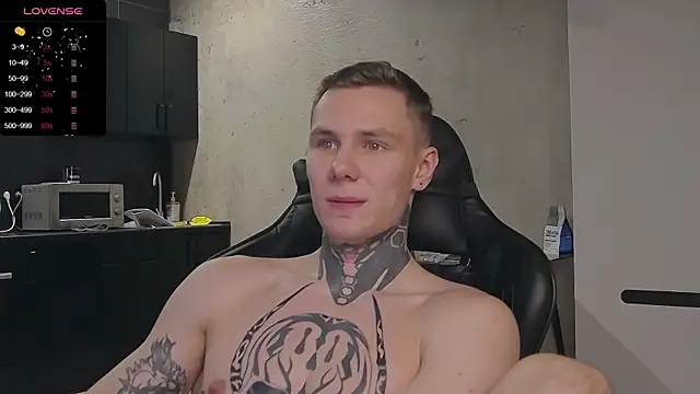 Snapshot of Lechery_boy chatting on December 17, 11:49 am Lechery boy online show from December 17, 11:49 am