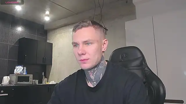 Snapshot of Lechery_boy chatting on January 14, 10:27 am Lechery boy online show from January 14, 10:27 am